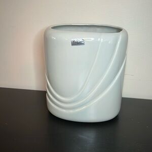 Vintage 1984 Royal Haeger Light Grey Waterfall Vase 4360